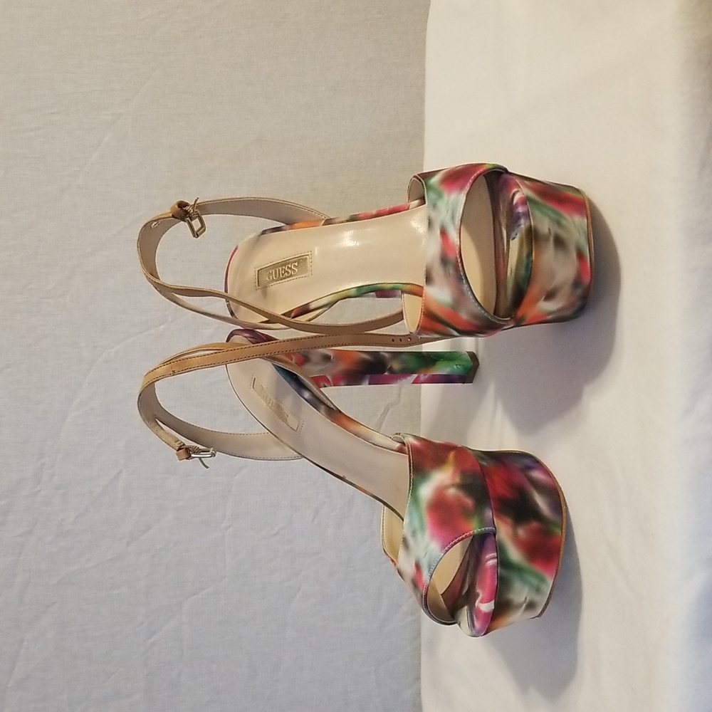 GUESS Shoes